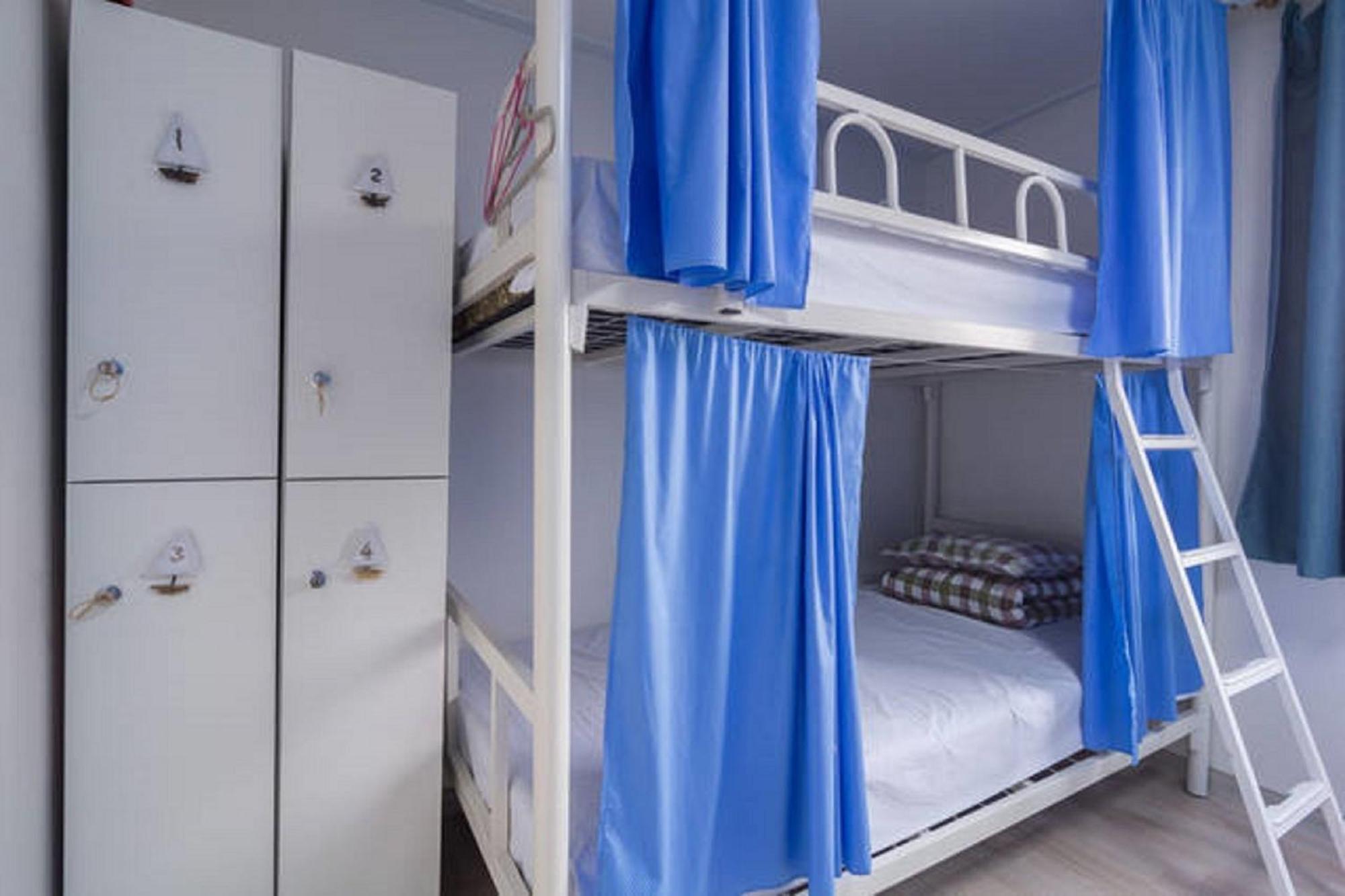 Yacht Guest house